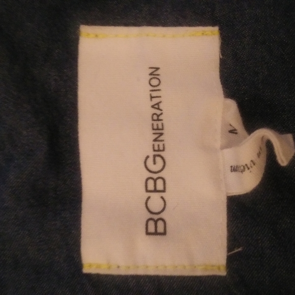 BCBGeneration Ladies Shirt - Picture 2 of 3